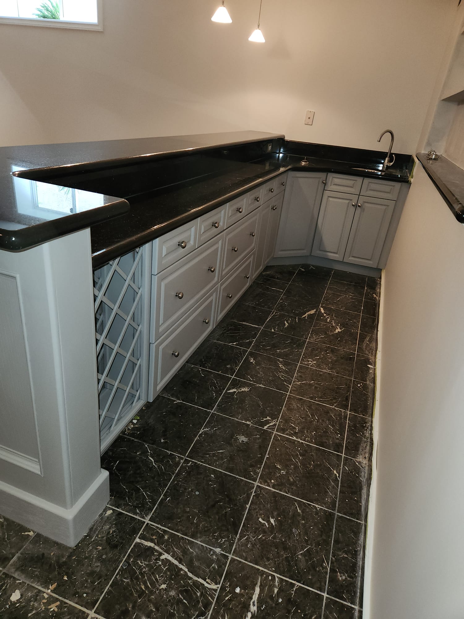 Residential bar repainting